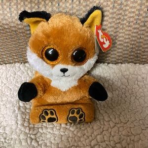 sly ~ beanie boo🦊